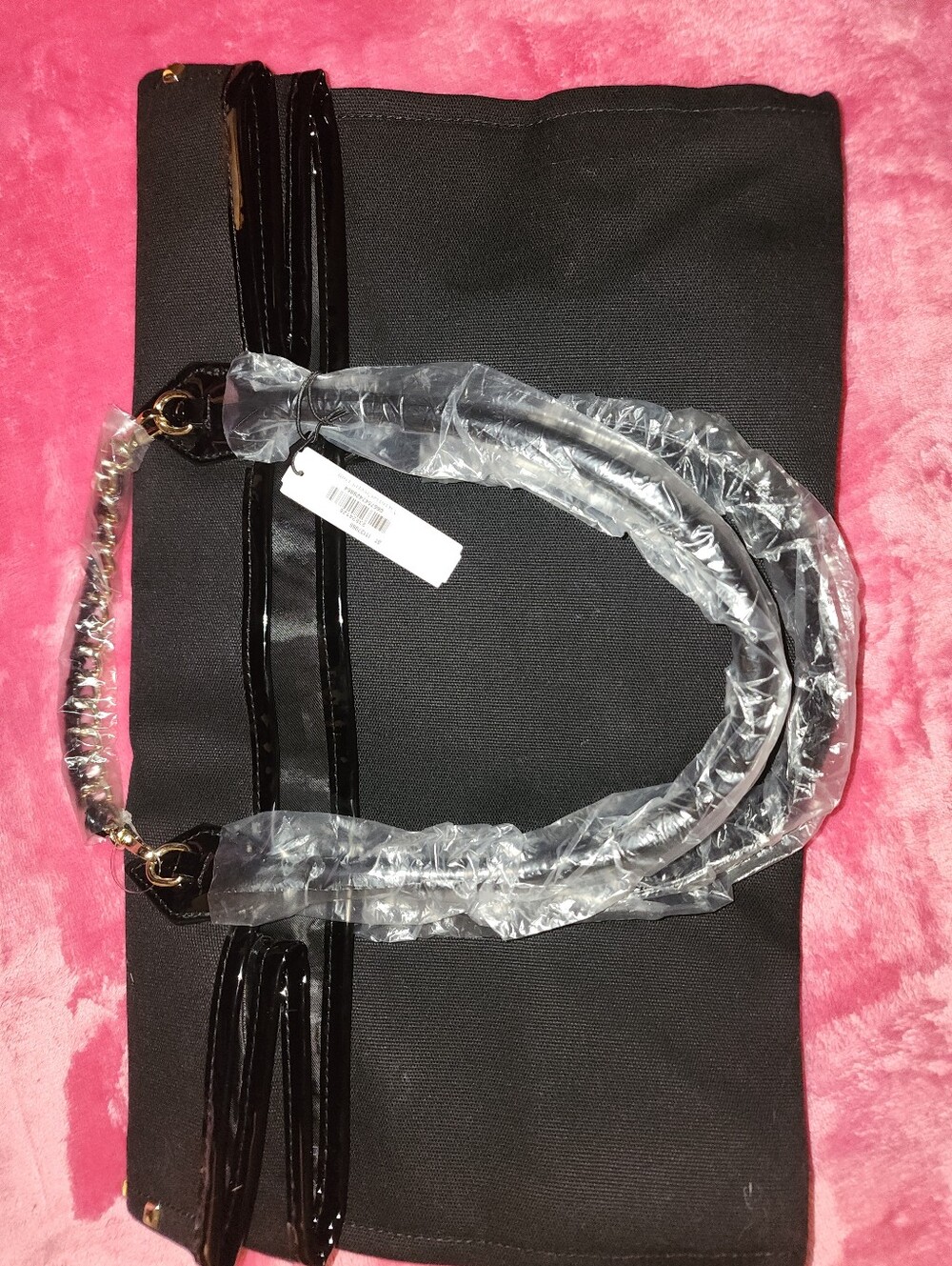 ✨️NWT Stunning VICTORIA SECRET TOTE BAG/ Beautiful Sprakling Gold/ Black ✨️ - Picture 11 of 16